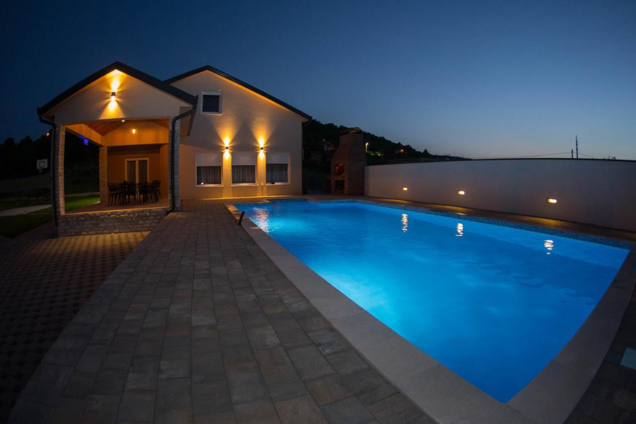 Villa Lila